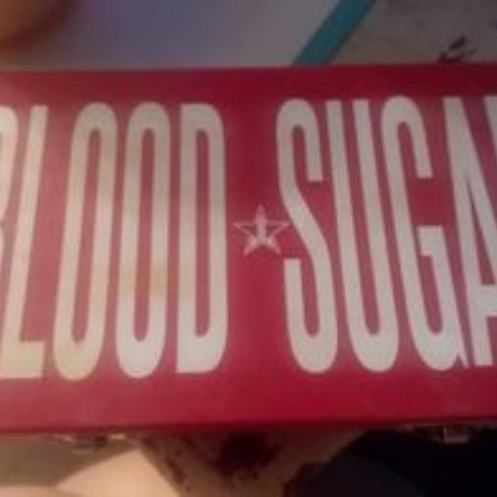Jeffree Star Blood Sugar Pallet